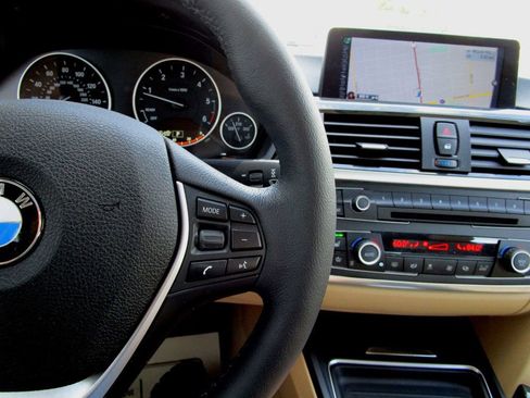 Used 2014 BMW 328d xDrive Sedan image 22