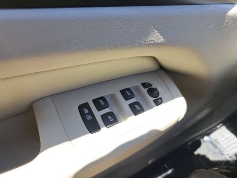 Used 2024 Volvo XC60 B5 Plus w/ Climate Package AWD/4WD image 22