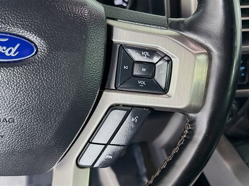 Used 2019 Ford F150 Platinum w/ Equipment Group 701A Luxury image 15