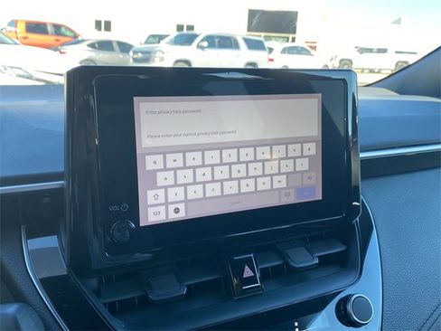 Used 2024 Toyota Corolla SE image 26