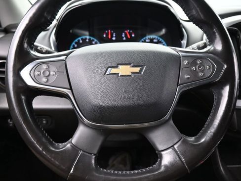Used 2019 Chevrolet Traverse LT FWD image 23
