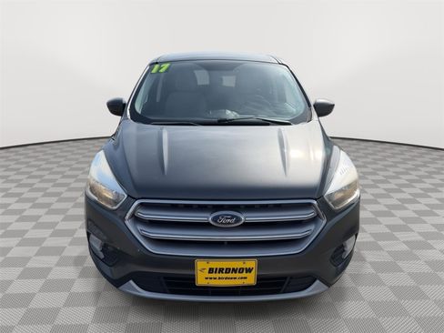 Used 2017 Ford Escape SE image 6