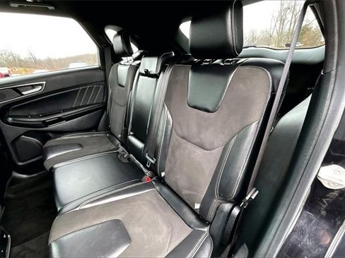 Used 2020 Ford Edge ST w/ Equipment Group 401A image 20