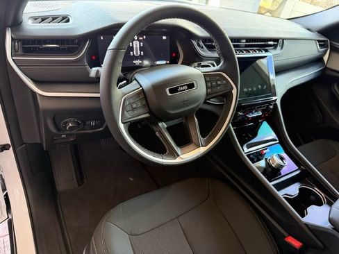 New 2026 Jeep Grand Cherokee Laredo X image 14