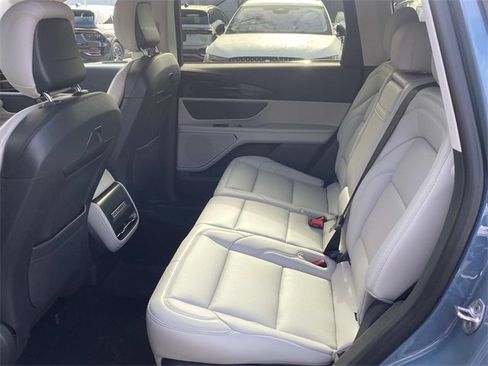 New 2026 Lincoln Nautilus Premier image 7