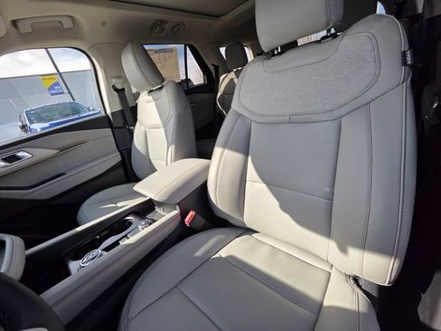 New 2026 Ford Explorer Active image 59