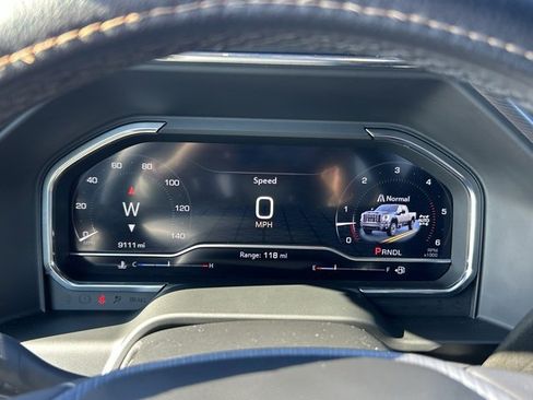 Certified 2024 GMC Sierra 3500 Denali Ultimate image 21