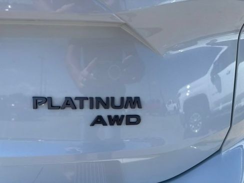 Used 2026 Nissan Rogue Platinum w/ Platinum Premium Package AWD/4WD image 11