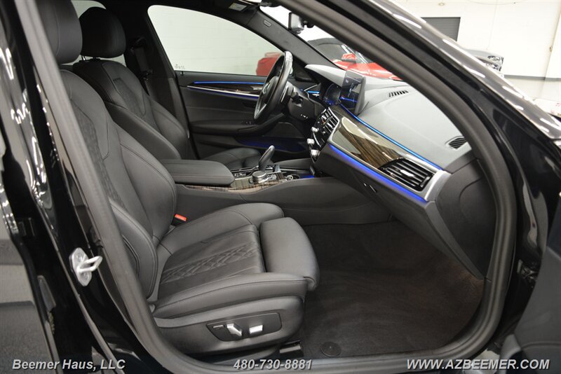 Used 2023 BMW 530i w/ M Sport Package RWD image 19