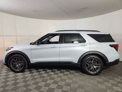New 2026 Ford Explorer ST w/ Sun And Sound Package