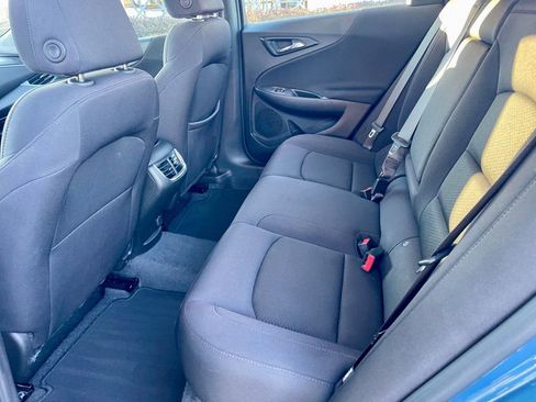 Used 2024 Chevrolet Malibu LT image 11