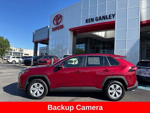 Used 2019 Toyota RAV4 LE w/ All Weather Liner Package FWD image 3