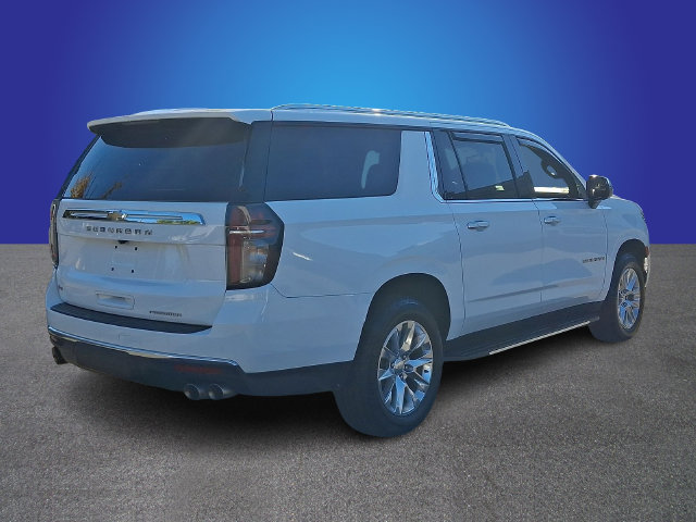Used 2023 Chevrolet Suburban Premier RWD image 4