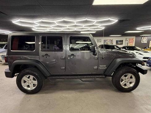 Used 2016 Jeep Wrangler Unlimited Sport w/ Quick Order Package 24S image 4