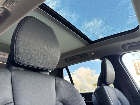 Used 2024 Volvo XC90 T8 Plus w/ Protection Package Premier image 18