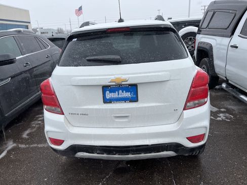 Used 2017 Chevrolet Trax LT w/ LT Convenience Package image 10