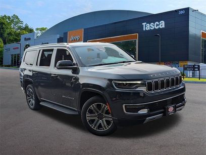 Used 2024 Jeep Wagoneer Series II w/ Flexible Seating Group