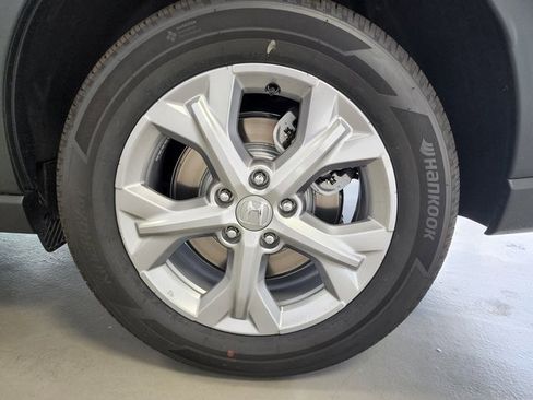 Used 2023 Honda HR-V LX image 2