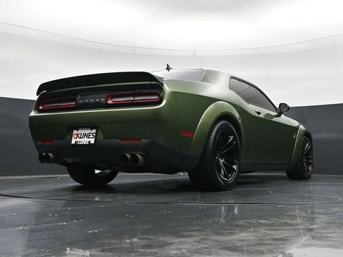 Used 2022 Dodge Challenger R/T Scat Pack RWD image 40