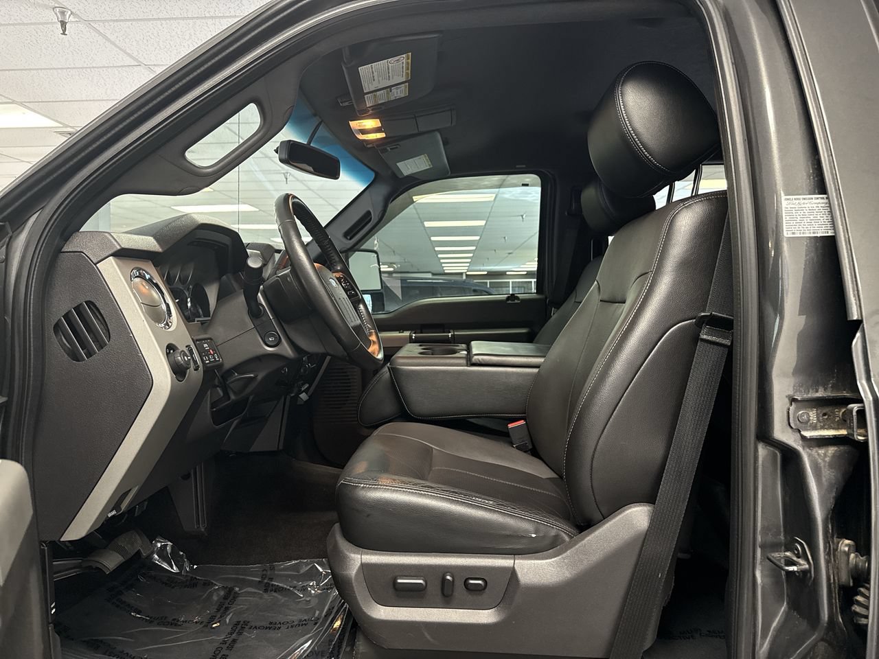Used 2016 Ford F350 Lariat w/ Chrome Package AWD/4WD image 14