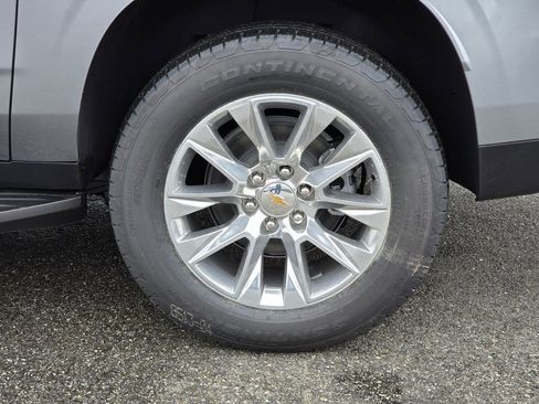 New 2026 Chevrolet Suburban Premier w/ Sun And Tow Package image 9