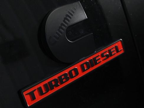 Used 2024 RAM 2500 Limited image 65