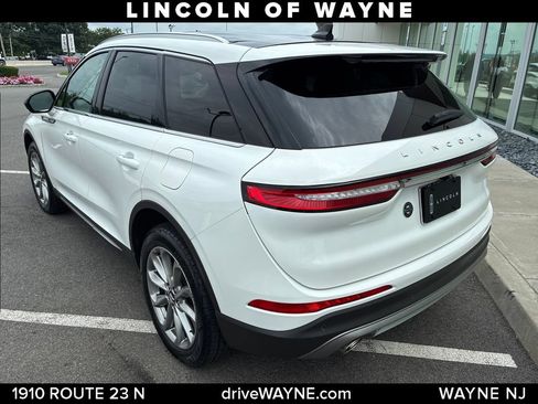 Certified 2022 Lincoln Corsair AWD w/ Premium Package image 4