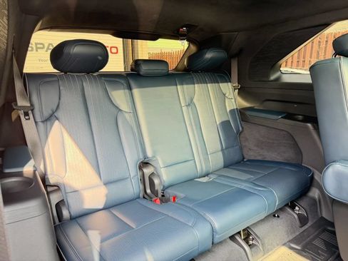 Used 2025 Cadillac Escalade IQ Sport 2 AWD/4WD image 32