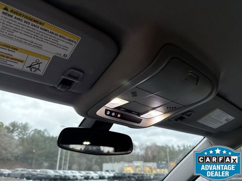 Used 2019 GMC Terrain SLE w/ Driver Convenience Package image 26