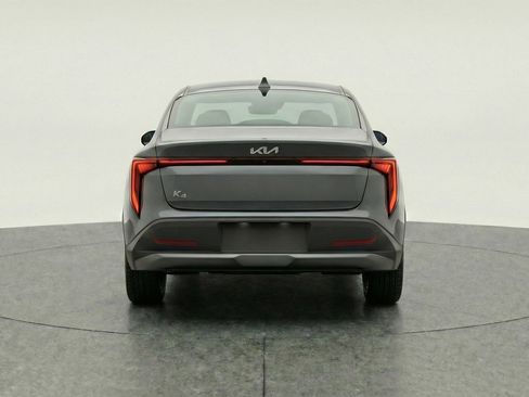 Used 2025 Kia K4 LXS image 7