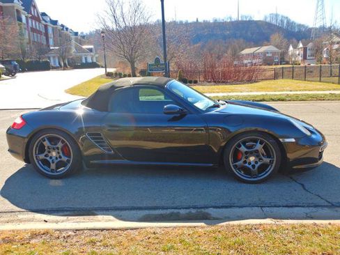 Used 2005 Porsche Boxster image 9