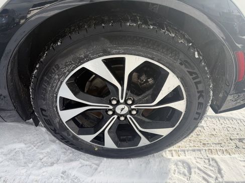 Used 2021 Ford Mustang Mach-E Premium image 12