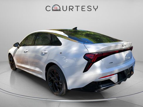 New 2026 Kia K5 GT-Line image 2