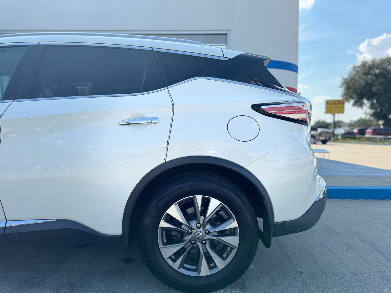 Used 2017 Nissan Murano SL FWD image 22