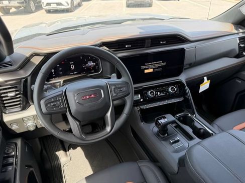 New 2026 GMC Sierra 1500 AT4 w/ AT4 Premium Package AWD/4WD image 11