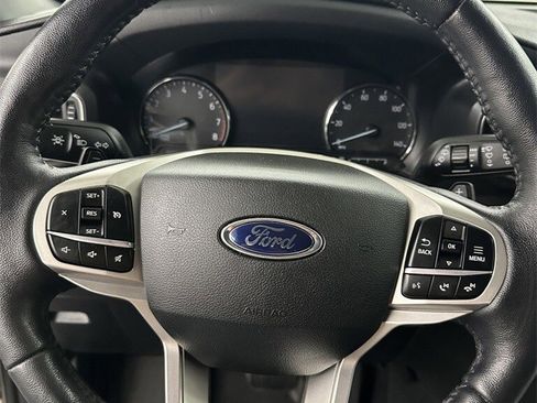 Used 2021 Ford Explorer XLT w/ Equipment Group 202A image 15