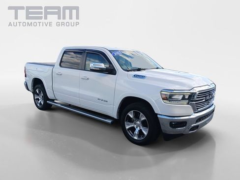 Used 2021 RAM 1500 Laramie AWD/4WD image 1