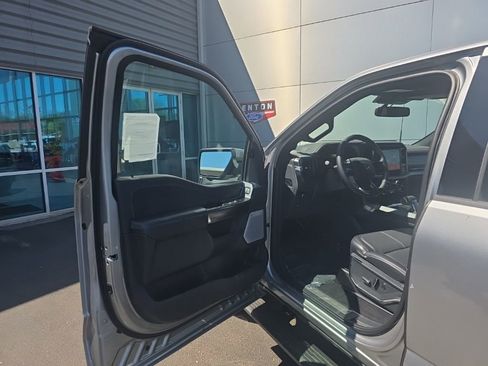 New 2025 Ford F150 Platinum w/ Equipment Group 702A High image 17