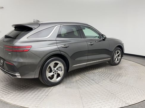 Certified 2026 Genesis GV70 2.5T Advanced image 2