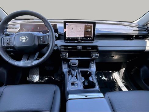 Used 2026 Toyota RAV4 XLE Premium w/ Weather Package AWD/4WD image 15