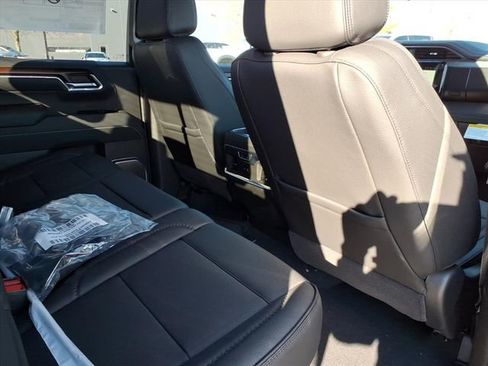 New 2026 GMC Sierra 1500 Denali w/ Denali Reserve Package image 24