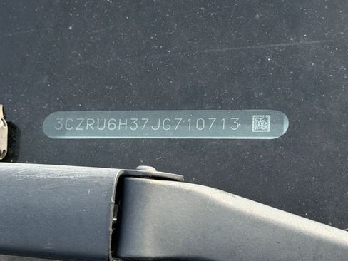 Used 2018 Honda HR-V LX image 11