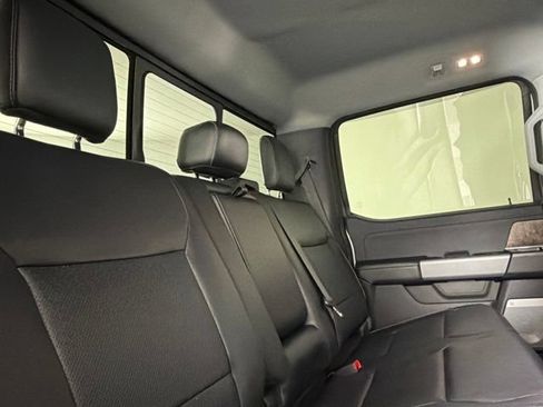 Used 2024 Ford F250 Lariat w/ Sport Appearance Package AWD/4WD image 18