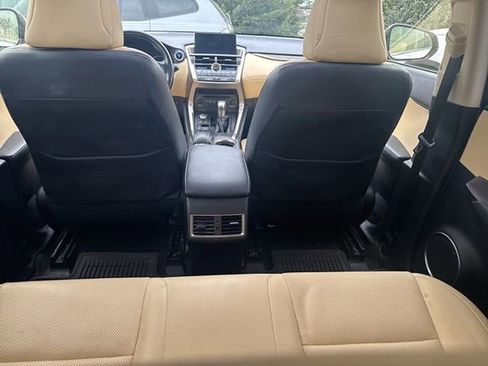 Used 2015 Lexus NX 300h AWD w/ Luxury Package image 16