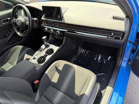 Used 2024 Honda Civic Sport image 13