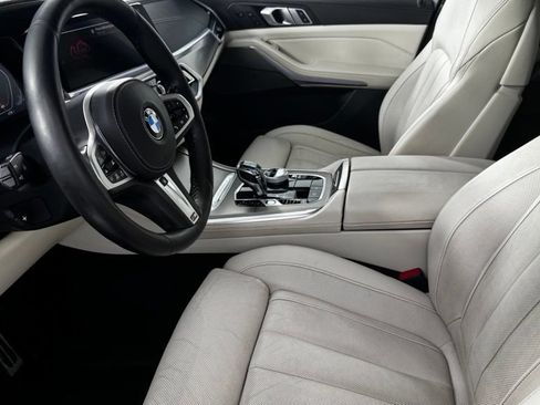Used 2021 BMW X5 M50i w/ Executive Package AWD/4WD image 14