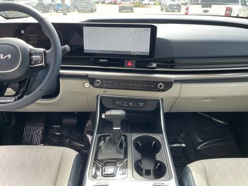 New 2026 Kia Carnival SX Prestige FWD image 12
