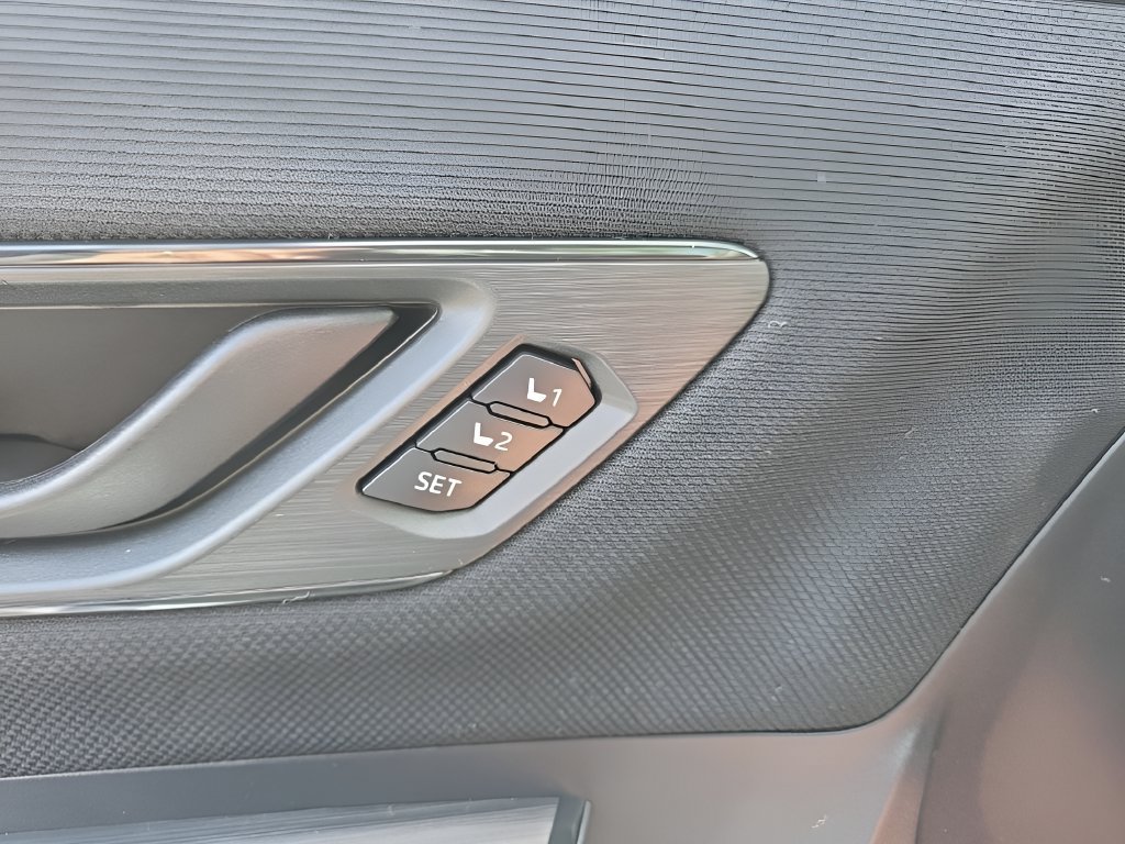 New 2026 Subaru Outback Limited AWD/4WD image 22