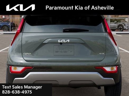New 2025 Kia Niro EX Touring image 13