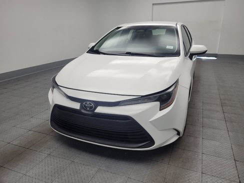 Used 2024 Toyota Corolla LE FWD image 15